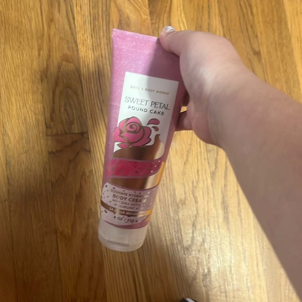 limited edition sweet petal pound cake bath and body works cream